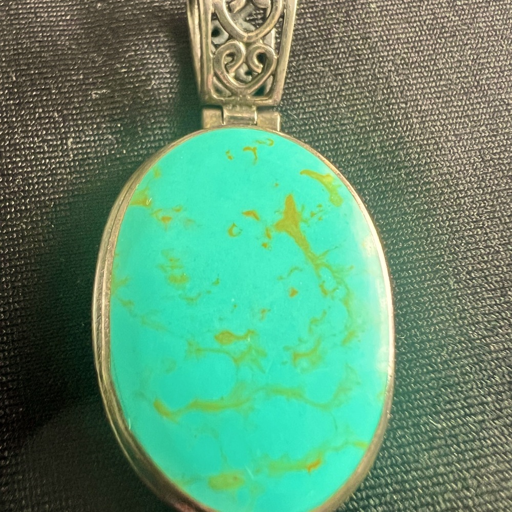 Turquoise Pendant Necklace